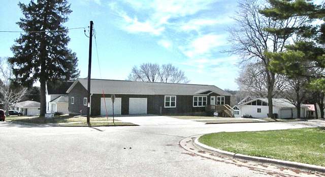 Photo of 221 Congress St, Bloomington, WI 53804