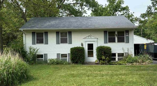 Photo of 605 Crist Rd, Beloit, WI 53511