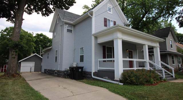 Photo of 939 11th St, Beloit, WI 53511