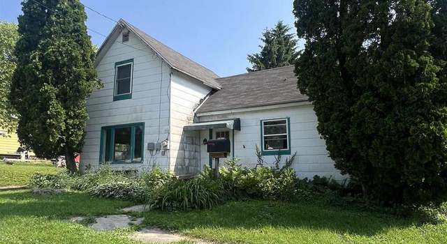 Photo of 530 Wisconsin St, Columbus, WI 53925