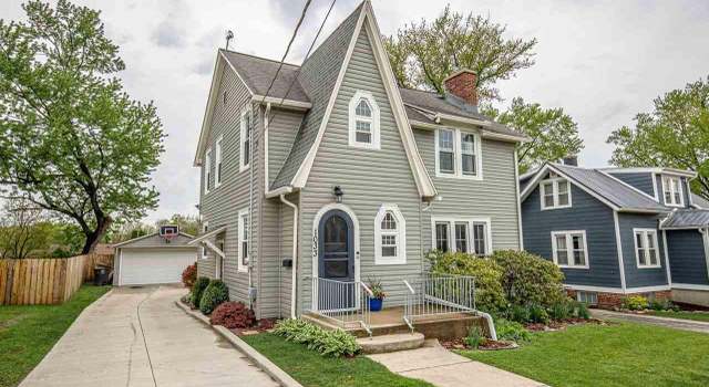 Photo of 1033 Moline St, Stoughton, WI 53589