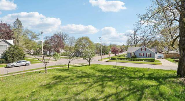 Photo of 604 9th Ave, Baraboo, WI 53913