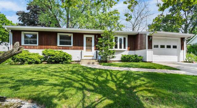 Photo of 1401 Acewood Blvd, Madison, WI 53716
