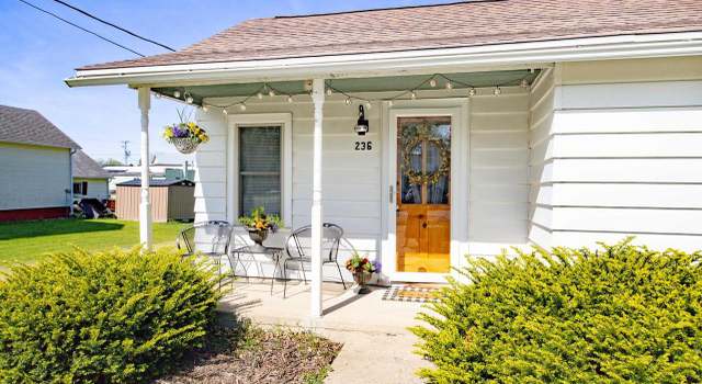 Photo of 236 S Gilbert St, Footville, WI 53537