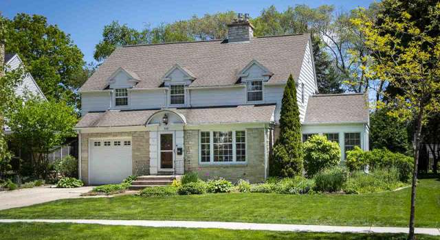 Photo of 146 Kensington Dr, Madison, WI 53704