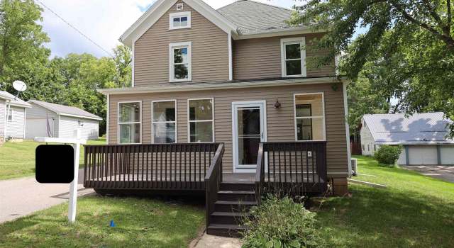 Photo of 228 Scott St, Cambria, WI 53923