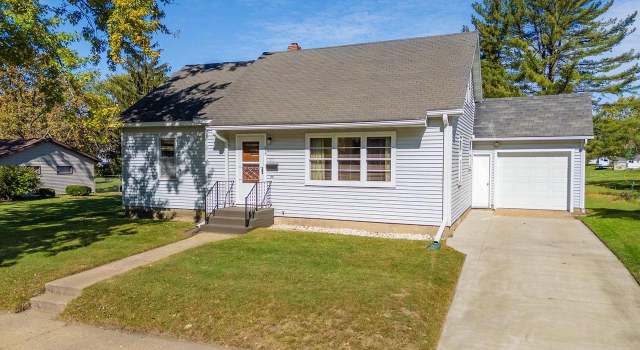 Photo of 615 Lucky St, Reedsburg, WI 53959
