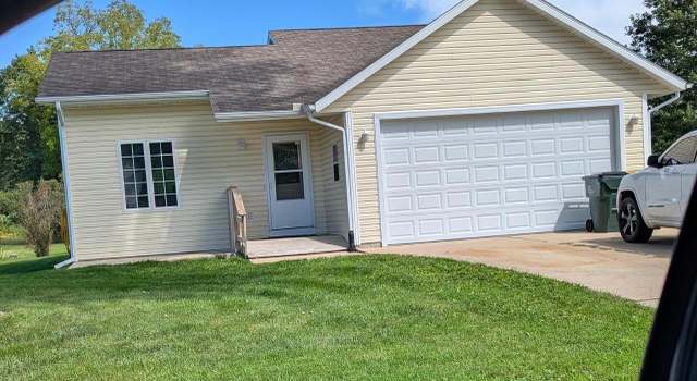 Photo of S8040 Maple Park Rd, Prairie Du Sac, WI 53578