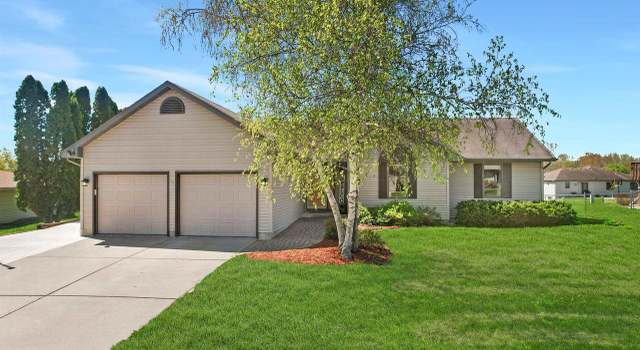 Photo of 305 W Freidel Dr, Marshall, WI 53559