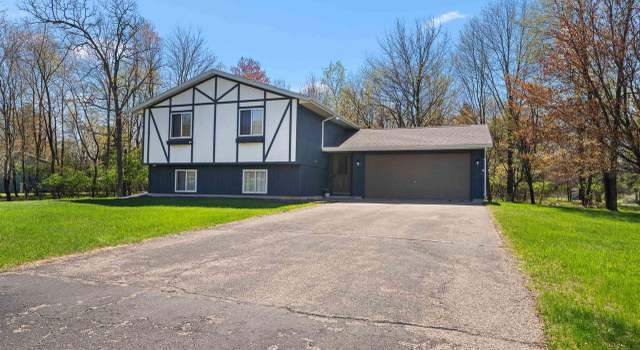 Photo of 840 Waterworks Rd, Nekoosa, WI 54457