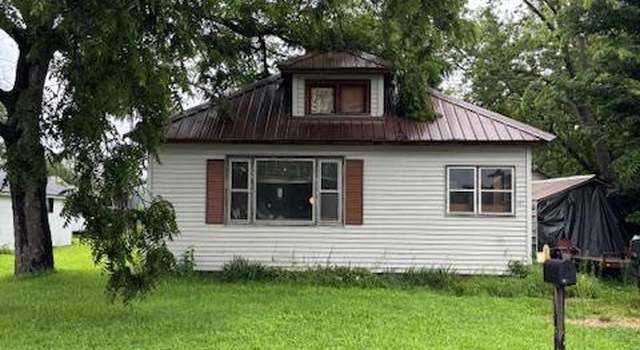 Photo of 207 Center St, Boscobel, WI 53805