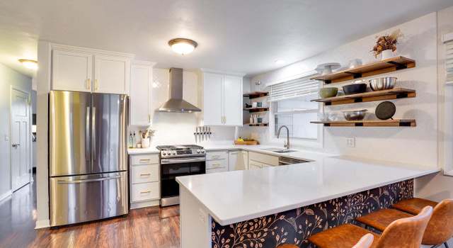 Photo of 422 Wilson St, Sun Prairie, WI 53590