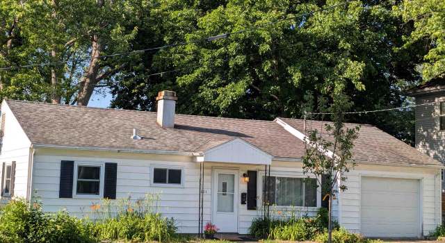 Photo of 824 W South St, Stoughton, WI 53589