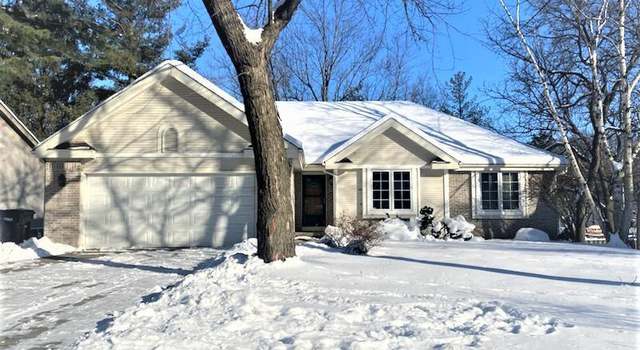 Photo of 921 S Holt Cir, Madison, WI 53719
