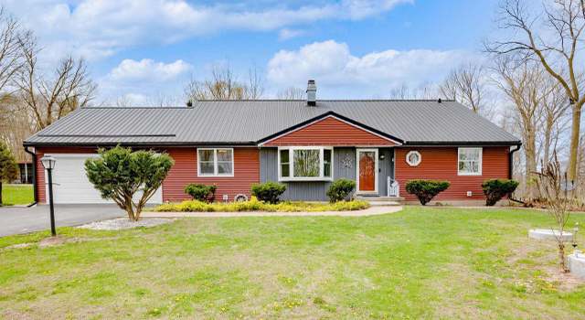 Photo of N325 Wolf Rd, Monroe, WI 53566