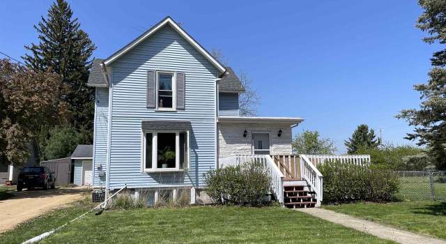 Photo of 108 S Center St, Orfordville, WI 53576