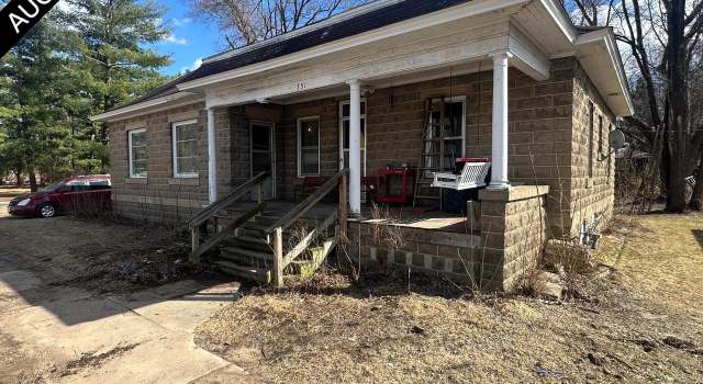 Photo of 351 E Richland St, Lone Rock, WI 53556
