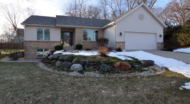 Photo of 6102 Holscher Rd, Mcfarland, WI 53558