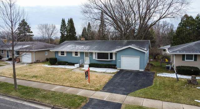 Photo of 5401 Painted Post Dr, Madison, WI 53716