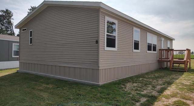 Photo of 916 S Madison St #8, Waupun, WI 53963