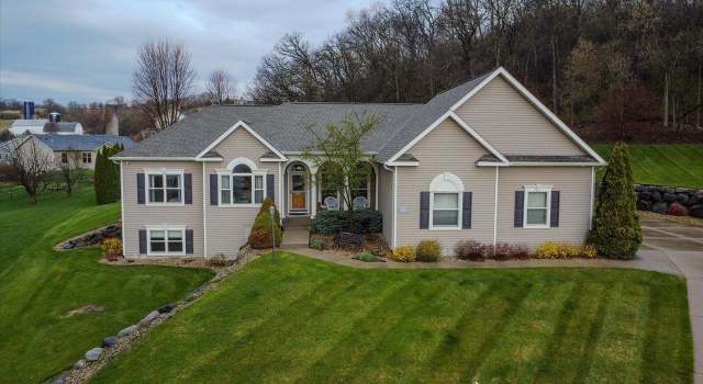 Photo of 503 Donovan Ct, Cross Plains, WI 53528