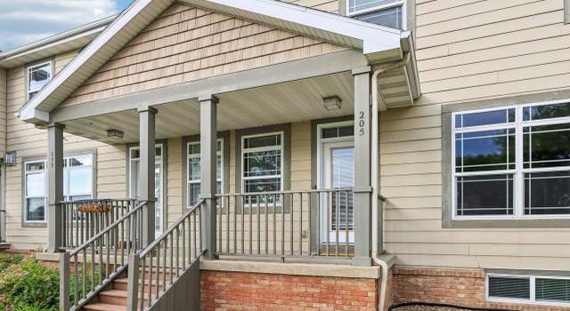 Photo of 205 Wyalusing Dr, Madison, WI 53718