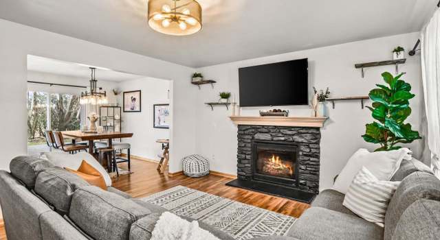 Photo of 825 Cheshire Castle Way, Verona, WI 53593