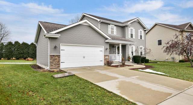 Photo of 825 Cheshire Castle Way, Verona, WI 53593