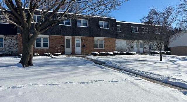 Photo of 1537 Ivory Dr, Sun Prairie, WI 53590