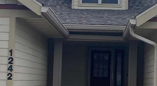 Photo of 1242 School St #10, Sun Prairie, WI 53590
