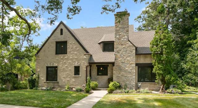 Photo of 426 Bostwick Ave, Janesville, WI 53545