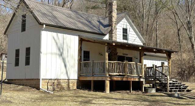 Photo of 6209 Pine Bluff Rd, Avoca, WI 53506