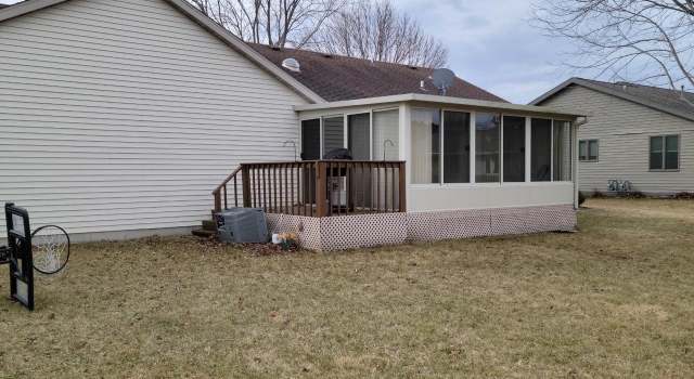 Photo of 2815 Carrousel Ln, Janesville, WI 53545