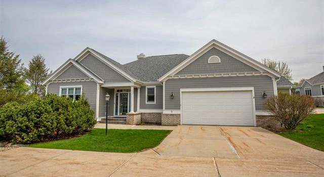 Photo of 9 Settler Hill Cir, Madison, WI 53717