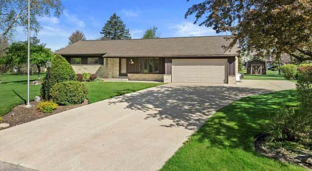 Photo of N78W16328 Community Dr, Menomonee Falls, WI 53051