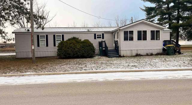 Photo of 201 Main St, Woodman, WI 53827