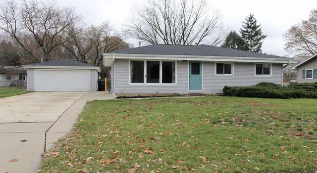 Photo of 3136 Royal Rd, Janesville, WI 53546