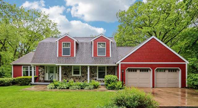 Photo of S9073 Timbercrest Trl, Prairie Du Sac, WI 53578