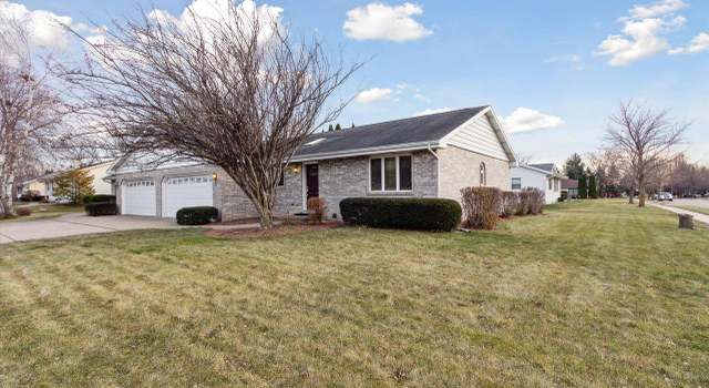 Photo of 3204 Thames Ln, Janesville, WI 53546