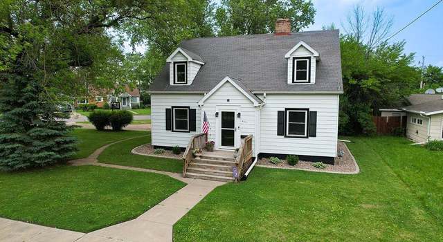 Photo of 475 West Ave, Mauston, WI 53948