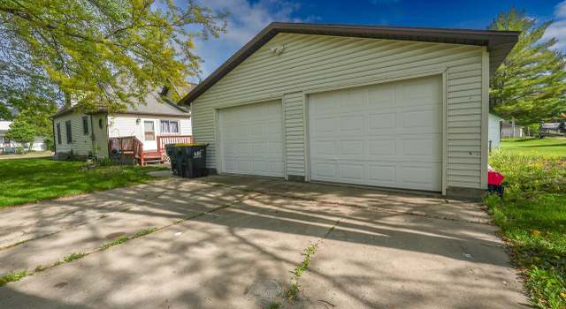 Photo of 705 S Adams St, New Lisbon, WI 53950
