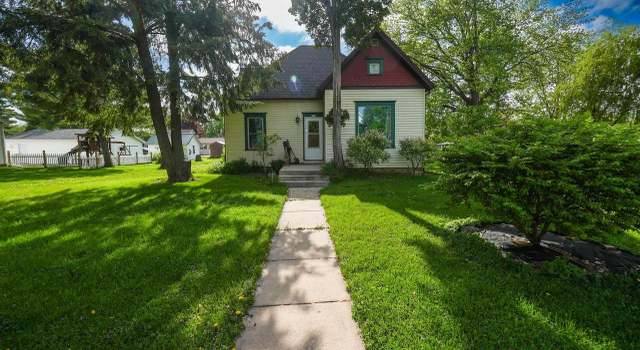 Photo of 705 S Adams St, New Lisbon, WI 53950