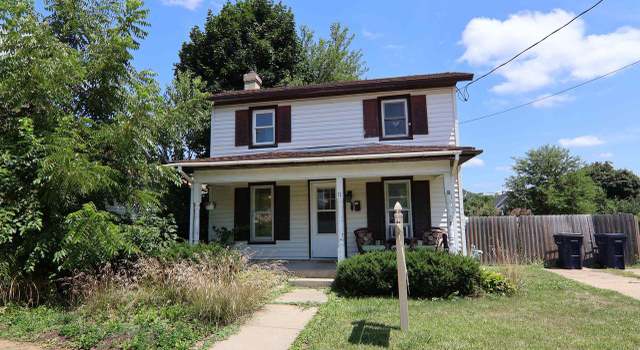 Photo of 11 S Palm St, Janesville, WI 53548