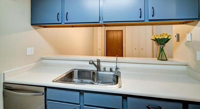 Photo of 5325 Brody Dr #204, Madison, WI 53705