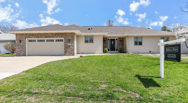 Photo of 6415 Exchange St, Mcfarland, WI 53558