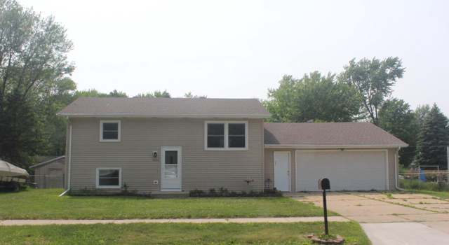 Photo of 2028 S Osborne Ave, Janesville, WI 51546