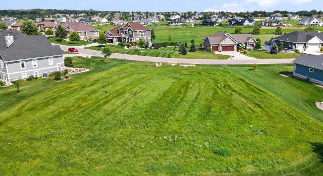 Photo of 6683 Covered Bridge Trl, Sun Prairie, WI 53590