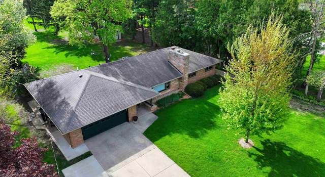 Photo of 8839 S Creek Rd, Beloit, WI 53511