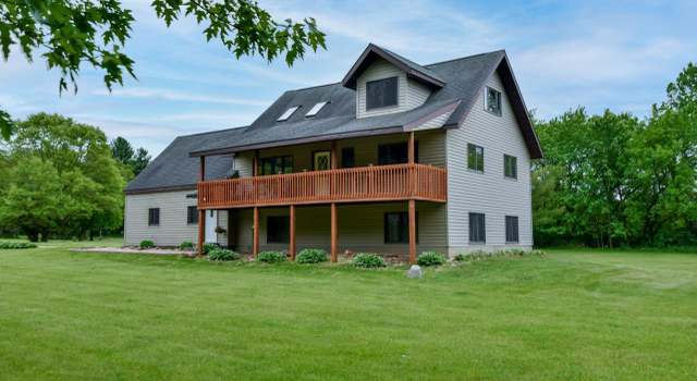 Photo of E3581 Green Valley Dr, La Valle, WI 53941