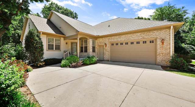 Photo of 1316 Woodgrove Way #1316, Sun Prairie, WI 53590